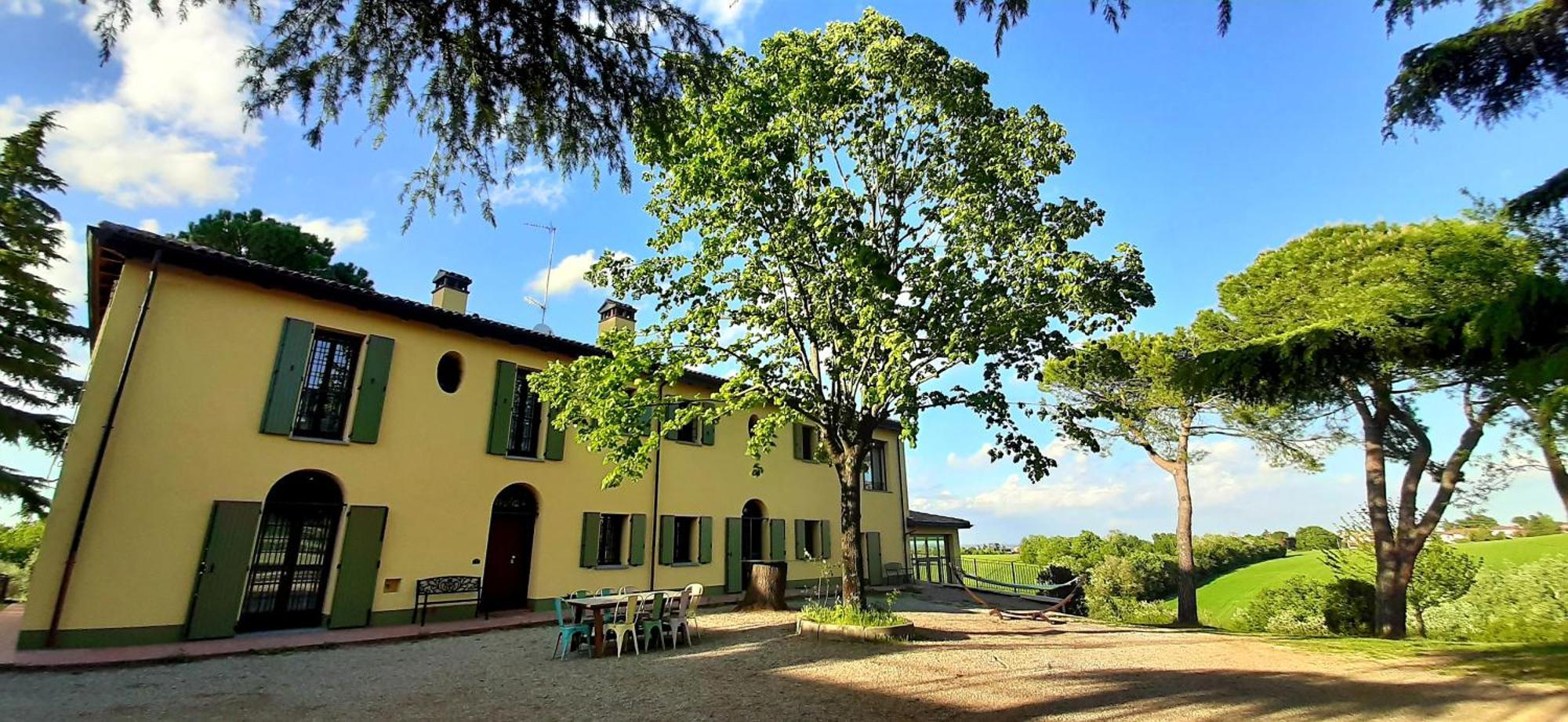 Room&Breakfast La Gramadora Castel San Pietro Terme Exterior foto